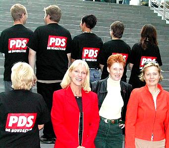 PDS im Bundestag; Foto: Mathias Klätte