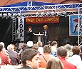 Fraktions-Bühne auf dem Fest der LINKEN; Foto: Elke Brosow