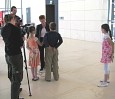 Kinderreporter des ARD-Morgenmagazins im Bundestag; Foto: Axel Hildebrandt