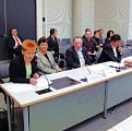 Lala Süßkind und Peter Sodann - Gäste der Konstituierung des Bundestages; Foto: Axel Hildebrandt