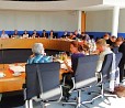 Beratung von Abgeordneten und Referenten für Innen- und Rechtspolitik; Foto: Axel Hildebrandt