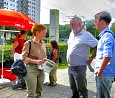 Straßenwahlkampf in Marzahn-Hellersdorf; Foto: Heidi Wagner
