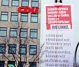LINKEN-Transparent vor der CDU-Zentrale in Kiel; Foto: Frank Schwarz